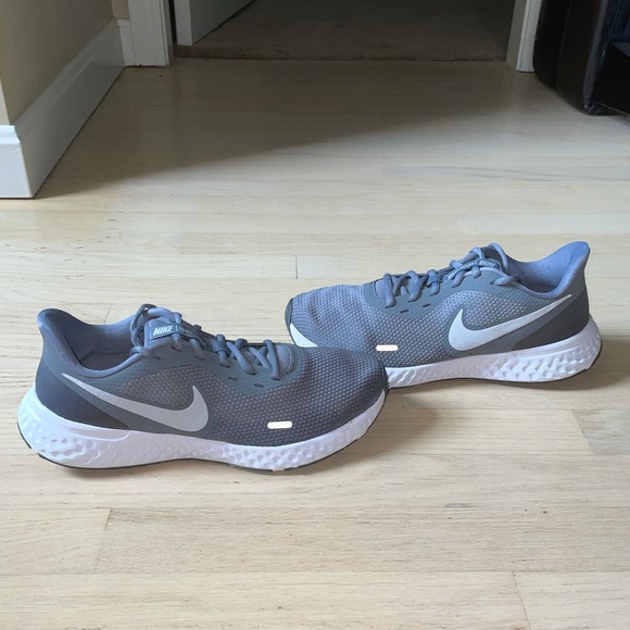 Nike Other - Nike Men’s Sneakers Size 8